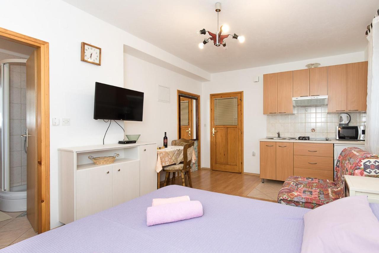 Apartment Stefano Vrh  Kültér fotó